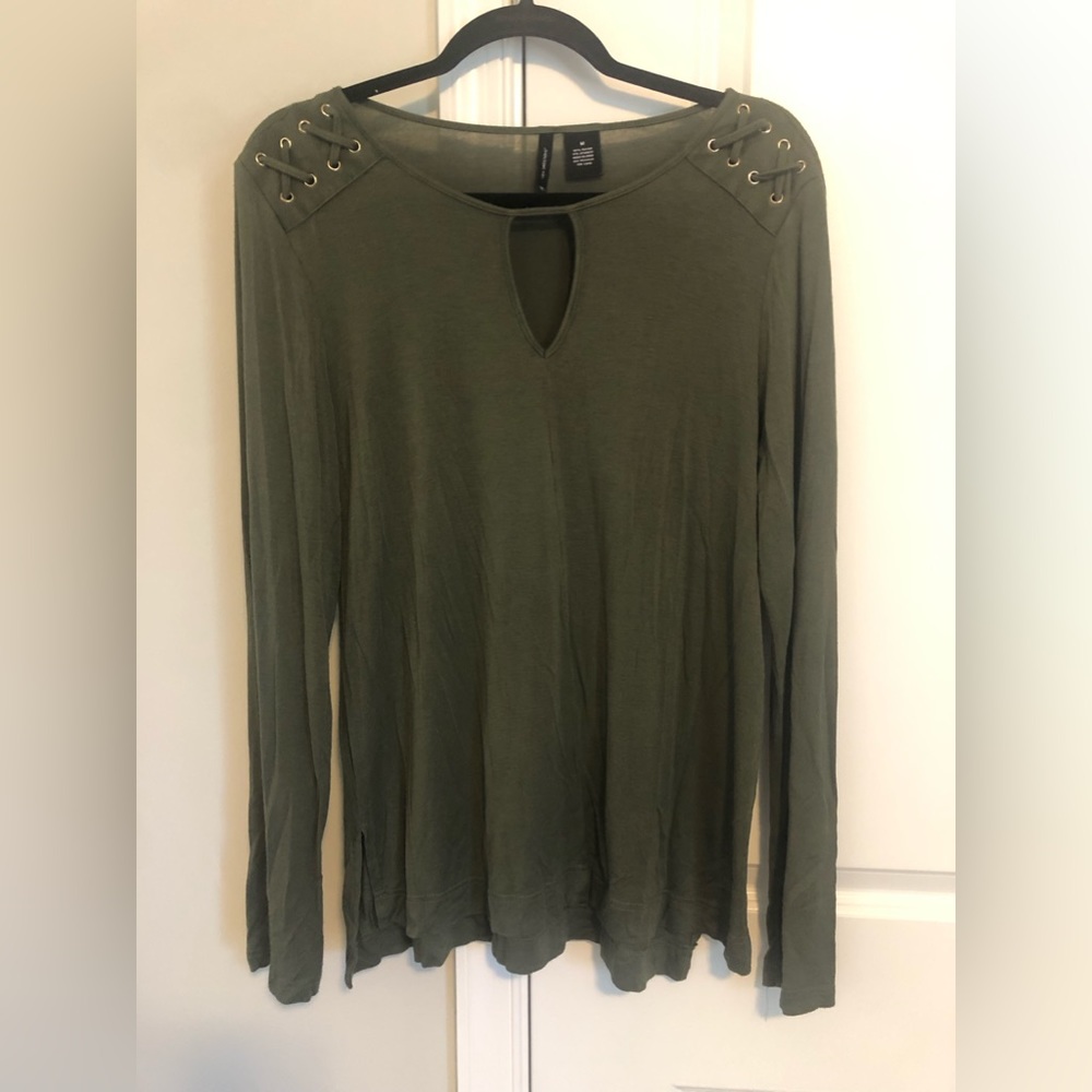 Olive green New Directions Medium long sleeve shirt.